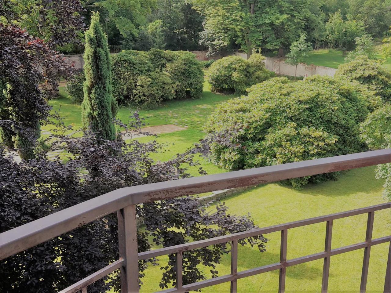 Vzdelavaci Stredisko A Hotel Varnsdorf Ngoại thất bức ảnh